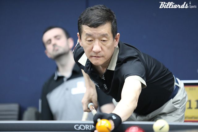 정호석은 '스페인 강호' 안토니오 몬테스(NH농협카드)를 상대로 세트스코어 2-1로 앞서며 64강 진출을 눈앞에 뒀다.