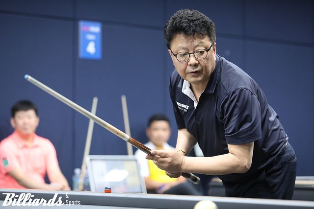 한동우와의 128강 대결에서 승부치기 끝에 64강에 오른 김무순.