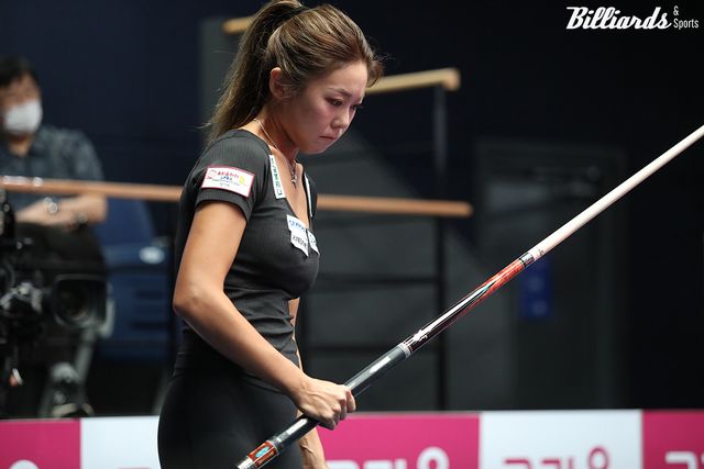 김가영은 2-2 동점을 허용하고 5세트도 5:7로 뒤져 패배까지 단 2점을 남겨 놓은 상황에서 한 방에 4점을 쓸어담고 9:7로 역전승을 거두었다.