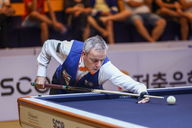 '세계랭킹 1위' 딕 야스퍼스(네덜란드)가 '제76회 빈투언 세계3쿠션선수권대회' 준결승에 진출해 통산 6승 도전을 이어갔다.&nbsp; 사진=SOOP 제공