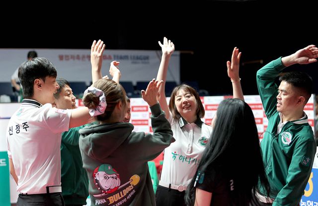 2라운드 첫 승을 거둔 하나카드