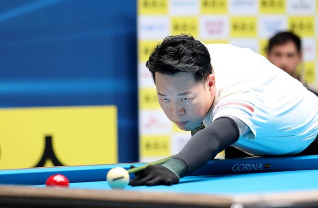 7차 투어에서 우승 타이틀을 다비드 마르티네스(크라운해태)에게 빼앗긴 강동궁(SK렌터카)이 8차 투어에서 1위 탈환에 나선다. 사진=PBA 제공