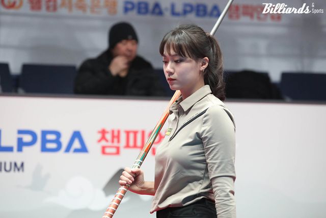 7차 투어에서 4강 돌풍을 일으켰던 정보윤1(24)이 8차 투어 첫 경기에서 복병 응우옌호앙옌니(베트남)에게 아쉽게 패하며 탈락했다.&nbsp; 사진=고양/이용휘 기자