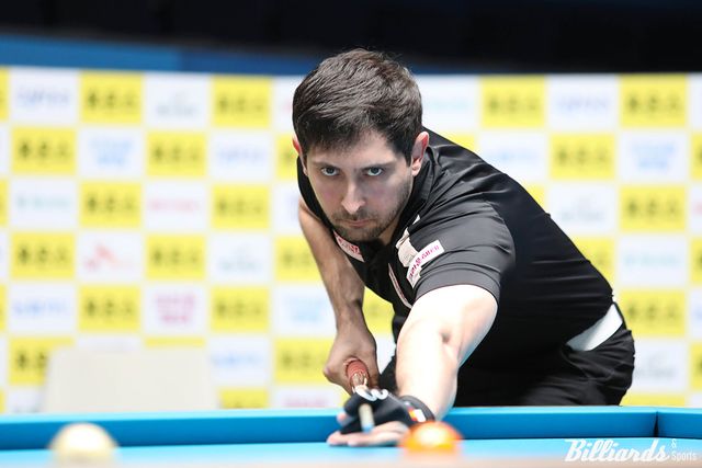 시즌 3승의 최고조를 달리고 있는 다비드 마르티네스(크라운해태)는 24일 오후 3시 30분에 박근형과 128강 승부를 벌인다.