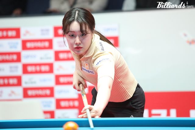 김보미(NH농협카드)는 3-1로 오수정을 꺾고 16강에 진출했다.