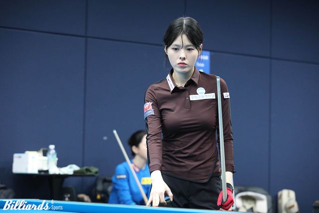 서한솔은 아쉽게 차유람에게 당한 패배를 되갚을 수 있는 기회를 마지막 정규투어에서 얻었다.