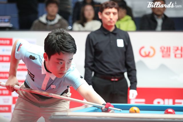 '최연소 프로당구 챔피언' 김영원이 시즌 마지막 정규투어 '웰컴저축은행 PBA 챔피언십' 64강까지 퍼펙트승을 이어갔다. 사진=고양/이용휘 기자