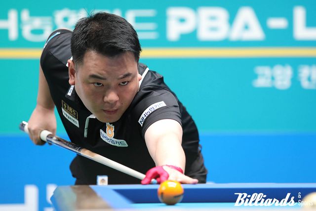 시즌 무관인 조재호(NH농협카드)도 비장한 각오로 32강 진출에 성공했다.