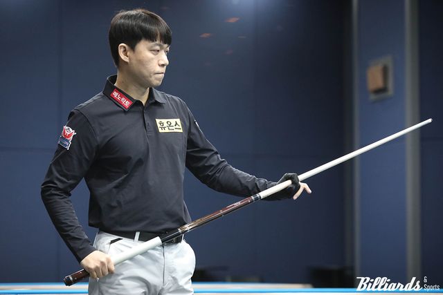 '승부사' 최성원(휴온스)이 8차 투어 '웰컴저축은행 PBA 챔피언십' 8강전에서 다비드 사파타(우리금융캐피탈)에게 1-3으로 져 아쉽게 탈락했다.&nbsp; 사진=고양/이용휘 기자