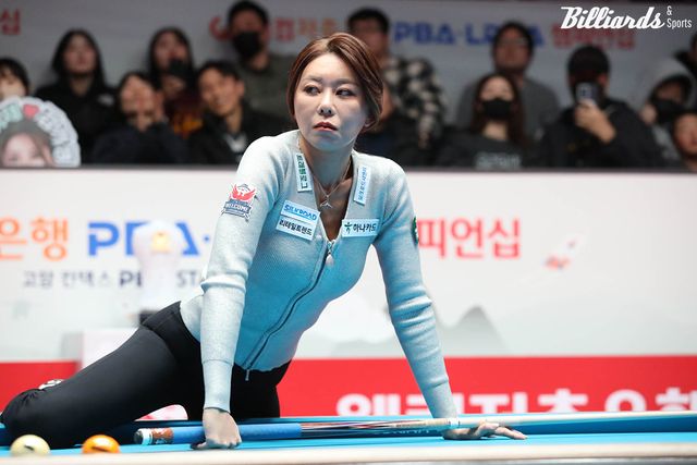 김가영은 이번 시즌에 36경기 연속 승리로 LPBA 역대 최고 기록인 전적 36승 2패, 시즌 애버리지 1.220, 득점성공률 54.01%를 기록했다.