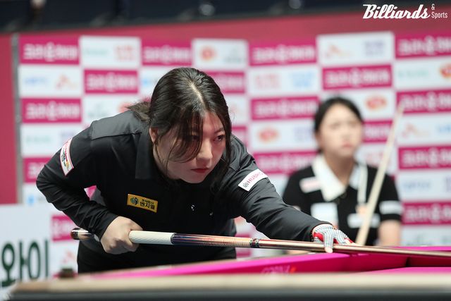 김민아를 꺾고 6번째 투어 만에 32강에 진출한 오도희.