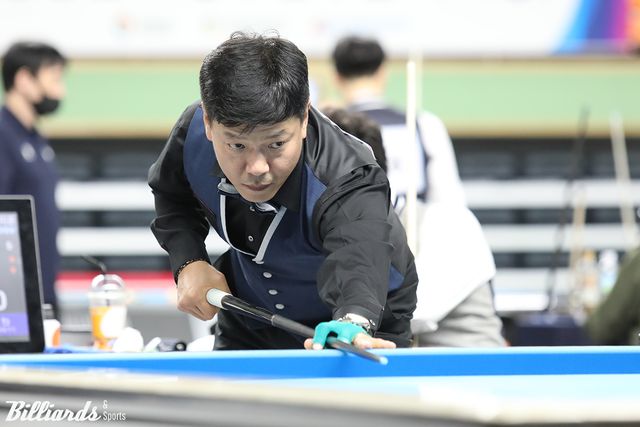 캐롬 1쿠션 금메달 박수영(강원).