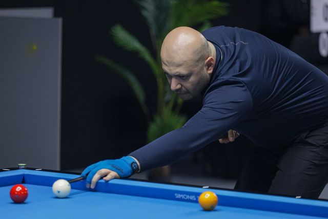 앞서 포르투 당구월드컵 8강전에서 쿠드롱을 꺾었던 괴크한 살만(튀르키예)은 이번 대회 16강에 올라 준결승까지 가면 쿠드롱을 다시 만날 수 있다.