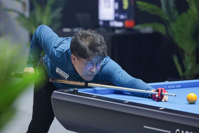 황봉주(안산체육회)는 조별리그 D조에서 쿠드롱과 에디 멕스(벨기에) 등 세계 최정상 선수들을 모두 이겼다.