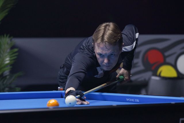 호프만은 조명우가 실타래를 풀어가는 순간마다 장타를 터트려 승부를 어렵게 했다.