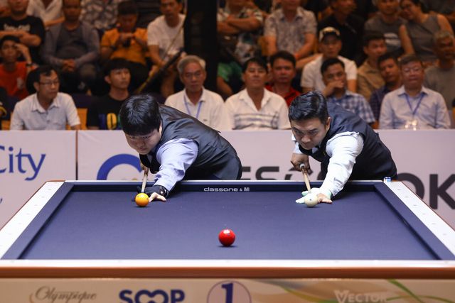 지난해 세계선수권 결승전 조명우 vs 쩐타인룩의 뱅킹 장면.