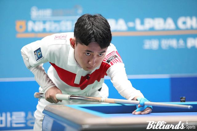 오성욱에 이어 임형묵을 제압하고 8강에 오른 전재형. 사진=빌리어즈DB