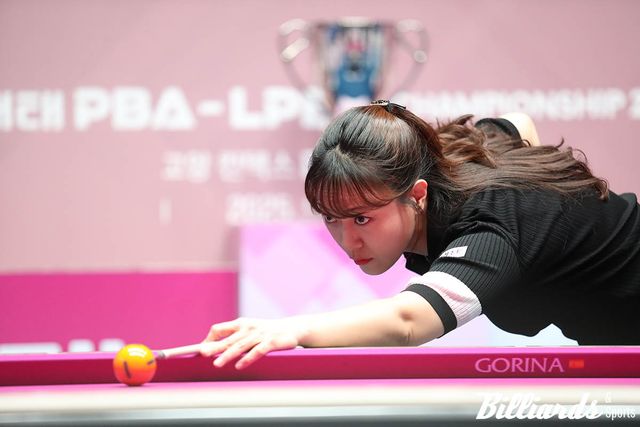 임경진이 풀세트 접전을 벌이며 LPBA 투어 첫 우승을 노렸으나 김가영에게 우승 트로피를 빼앗기고 말았다.