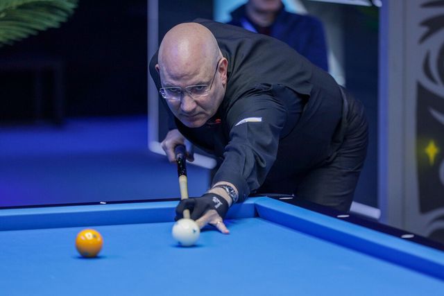 마틴 호른(독일)은 하이런 14점을 치며 조별리그 첫 경기를 승리했다.