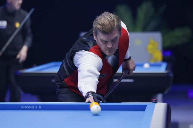 덴마크의 중견 선수 토마스 안데르센이 32강에서 타이푼 타슈데미르(튀르키예)를 꺾는 이변을 연출했다.