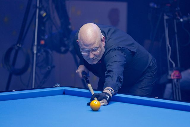 마틴 호른은 16강 대결에서 애버리지 3.571을 올리며 마르코 자네티를 꺾고 8강에 올라 프레데리크 쿠드롱과 준결승 진출을 다툰다.