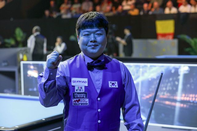 조명우(서울시청)가 제77회 세계3쿠션선수권대회 준결승에 진출하며 2년 연속 우승에 도전한다.&nbsp; 사진=SOOP 제공