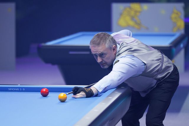 결승에서 경기하는 쿠드롱.