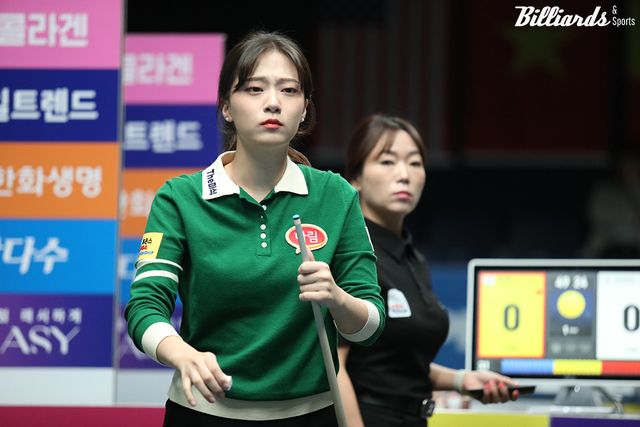 김지연3을 꺾고 64강에 진출한 정보윤(하림).