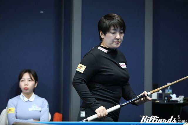 김민영을 승부치기에서 제압하고 16강에 히가시우치 나쓰미.