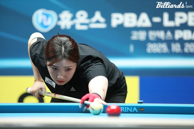 심지유(32)가 6차 투어 휴온스 챔피언십 64강전에서 차유람(휴온스)을 꺾고 32강에 진출했다.&nbsp; 사진=고양/이용휘 기자