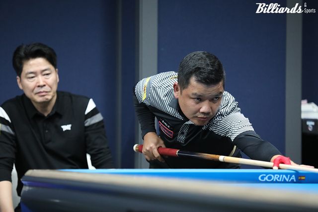 강승용에게 져 128강에서 탈락한 응우옌득아인찌엔(베트남).