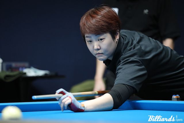 임경진에게 패하며 32강에서 탈락한 서유리.