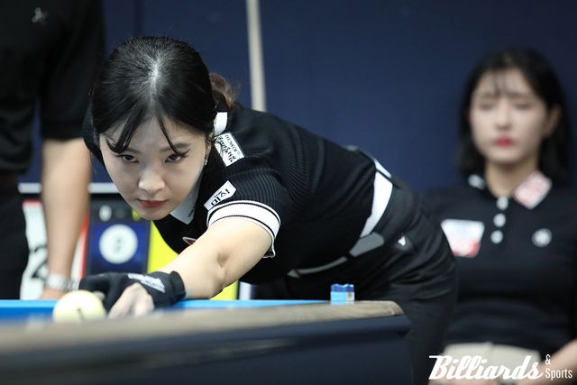 승부치기에서 4득점을 올리고 한슬기를 꺾은 김상아.