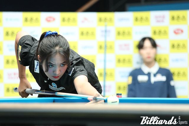 스롱 피아비가 김다희를 3-0으로 꺾고 8강에 안착했다. 사진=고양/이용휘 기자