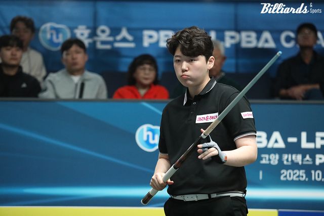 백민주(크라운해태)는 김가영에게 세 경기 연속 패배를 당하며 불리했으나, 이번 경기에서 애버리지 1.132의 맹타를 휘둘러 승리를 거뒀다.