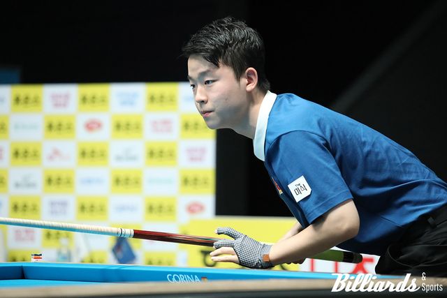 64강을 3-1로 통과한 김영원은 32강에서 최원준1과 대결한다.