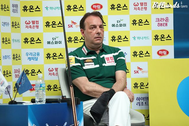 산체스는 위기의 순간에 하이런 10점타 두 방으로 승부를 뒤집고 8강에 진출했다.