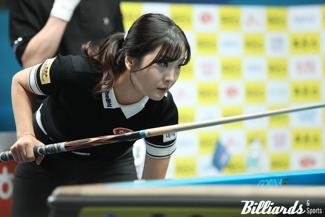 '팀 동료' 박정현을 꺾고 준결승에 오른 김상아.