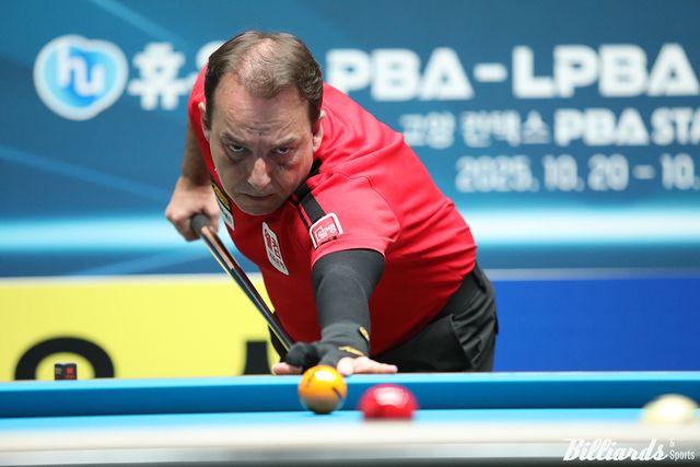 다니엘 산체스(웰컴저축은행)가 6차 투어 휴온스 PBA 챔피언십 결승에 진출, 김영원(하림)과 우승상금 1억원이 걸린 최종 승부를 벌인다.&nbsp; 사진=고양/이용휘 기자