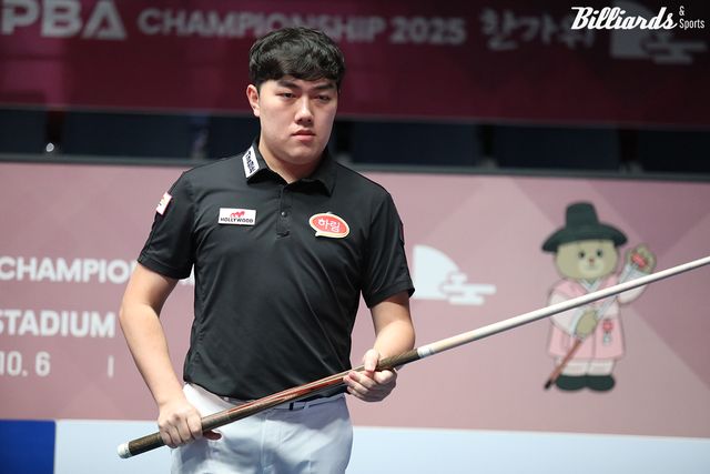 김준태는 1, 3세트에서 역전에 성공하며 세트스코어 2-1로 앞섰다.