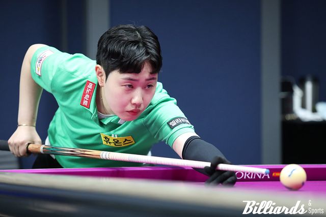 16강에서 한지은을 꺾고 8강에 오른 김세연이 김진아와 4강 진출을 다툰다.