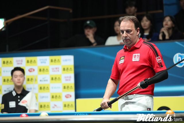 다니엘 산체스. 김영원과 결승전 대결 중이다.