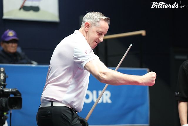 1점 차의 짜릿한 역전승을 거두는 순간 기뻐하는 레펀스.