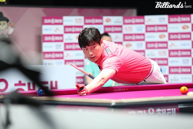 1세트를 12:0으로 앞서며 이번 경기를 시작한 노병찬.