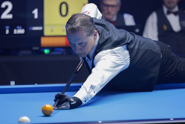 멕스는 지난 2015년 세계랭킹 1위에 이어 10년 만에 다시 세계 정상에 올라섰다.