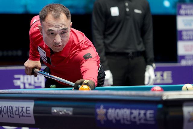 이승진은 하이런 14점 등 막강한 경기력으로 '영건' 임성균을 돌려세웠다.