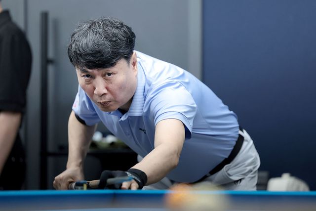 신남호는 앞서 16강에서 최성원을 3-1로 물리쳤으나 8강에서 마민껌에게 1-3으로 패하고 말았다.