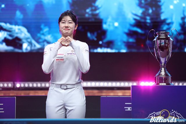 이미래는 김가영(하나카드·17승)과 스롱 피아비(우리금융캐피탈·9승)에 이어 임정숙(크라운해태)과 함께 5승 동률로 3위에 올랐다.