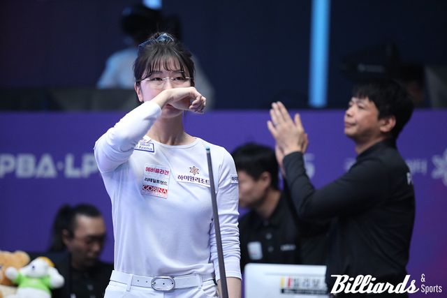 우승이 확정되자 울먹이고 있는 이미래.