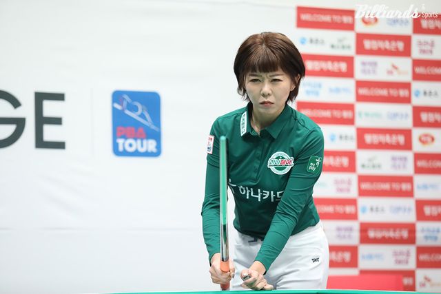 하나카드는 1일 2퍼펙트큐 대기록 작성을 눈앞에 두었던 김가영의 활약으로 웰컴저축은행을 세트스코어 4-2로 꺾었다.